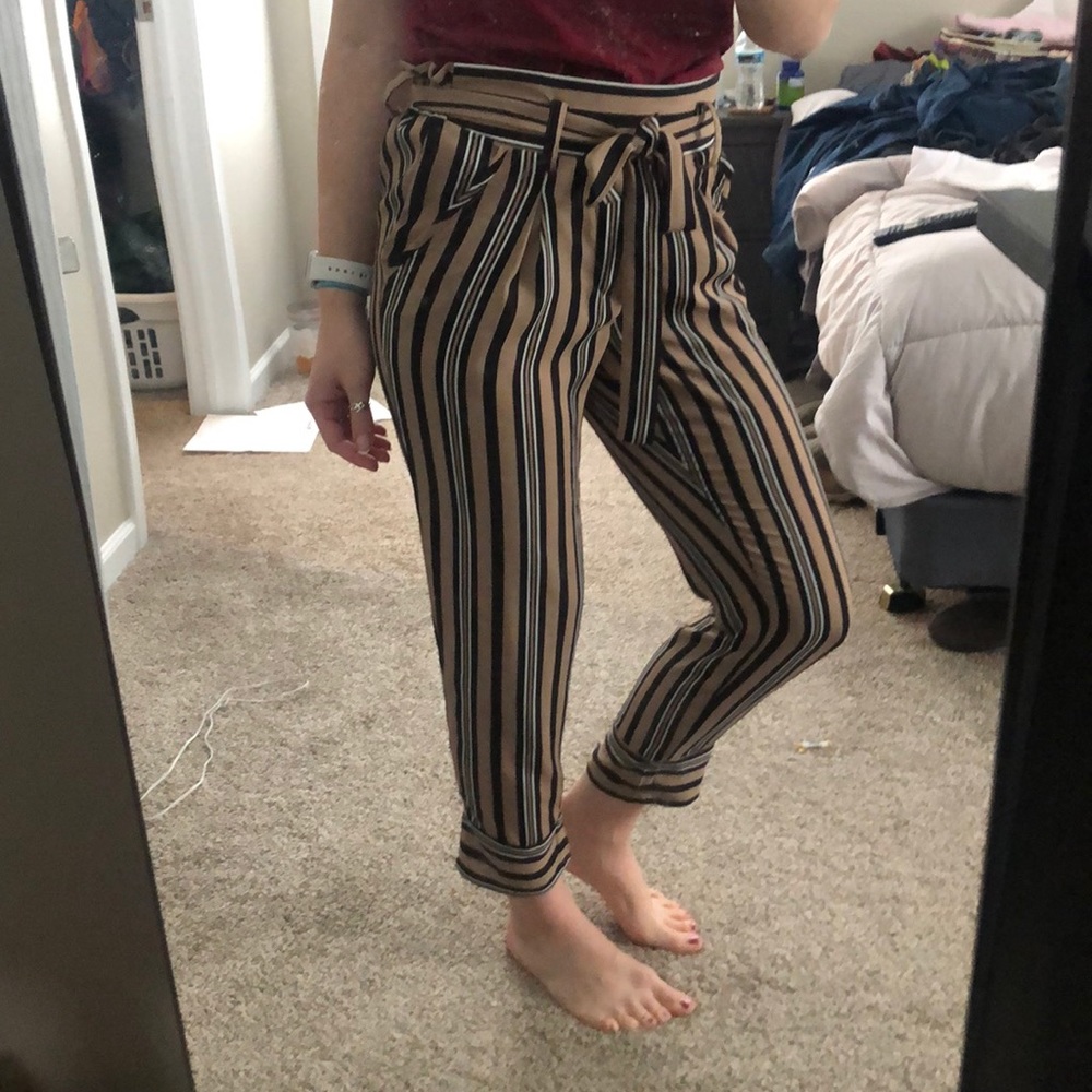 Lightweight Flowy Crop Pants